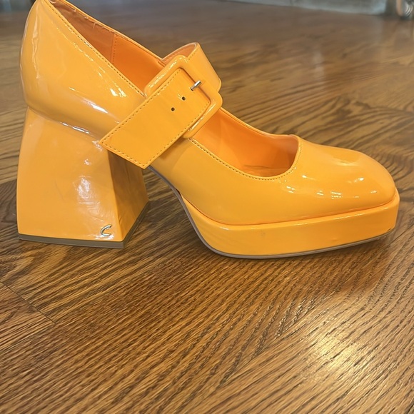 Circus by Sam Edelman Kiera Mary Jane Pumps - Chunky Platform, Orange, Size 10 - Picture 2 of 6